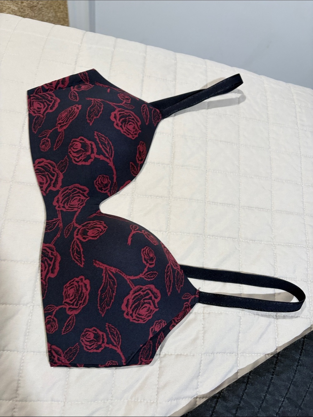 knix Black Bra with Red Rose Print - Seamless Support
